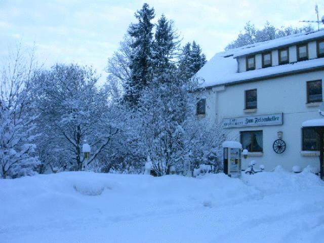Waldpension Zum Felsenkeller Lichtenfels-Sachsenberg Dış mekan fotoğraf